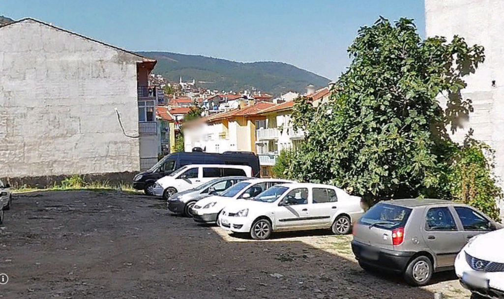 Maksem Evleri (2001)