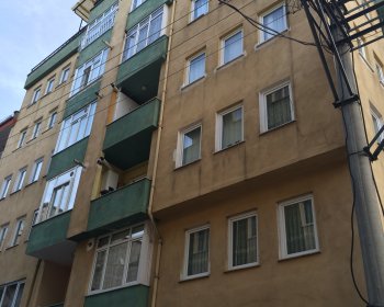 Kamacı Sk. 1 Apt. (1995)<