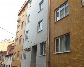 Fırın Çık. Apt. (1986)<