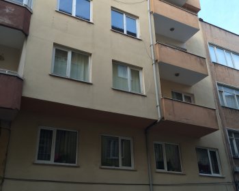 Barutluk Cd. 2 Apt. (1993)<